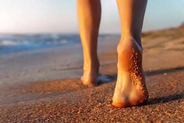 healthy feet on the beach